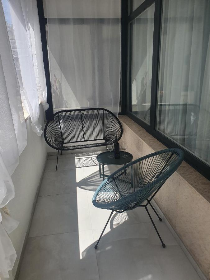 Apartmani Lavin Malinska Exterior photo